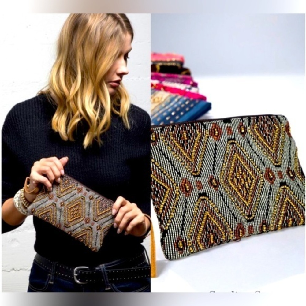 Beaded Clutch/Wristlet